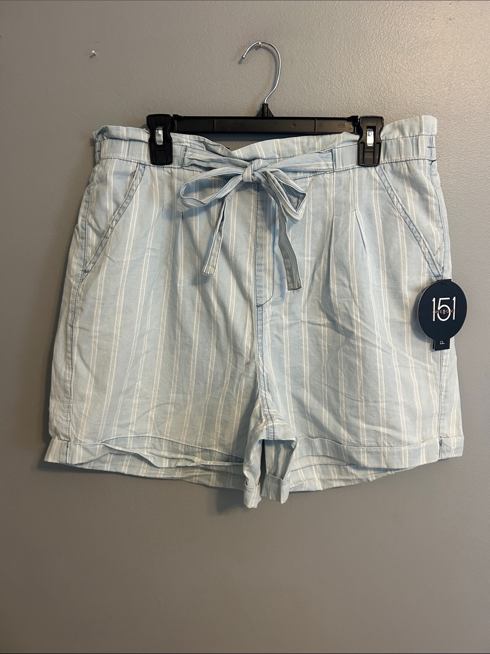 🌼3/$12 One5One Pull-on Shorts